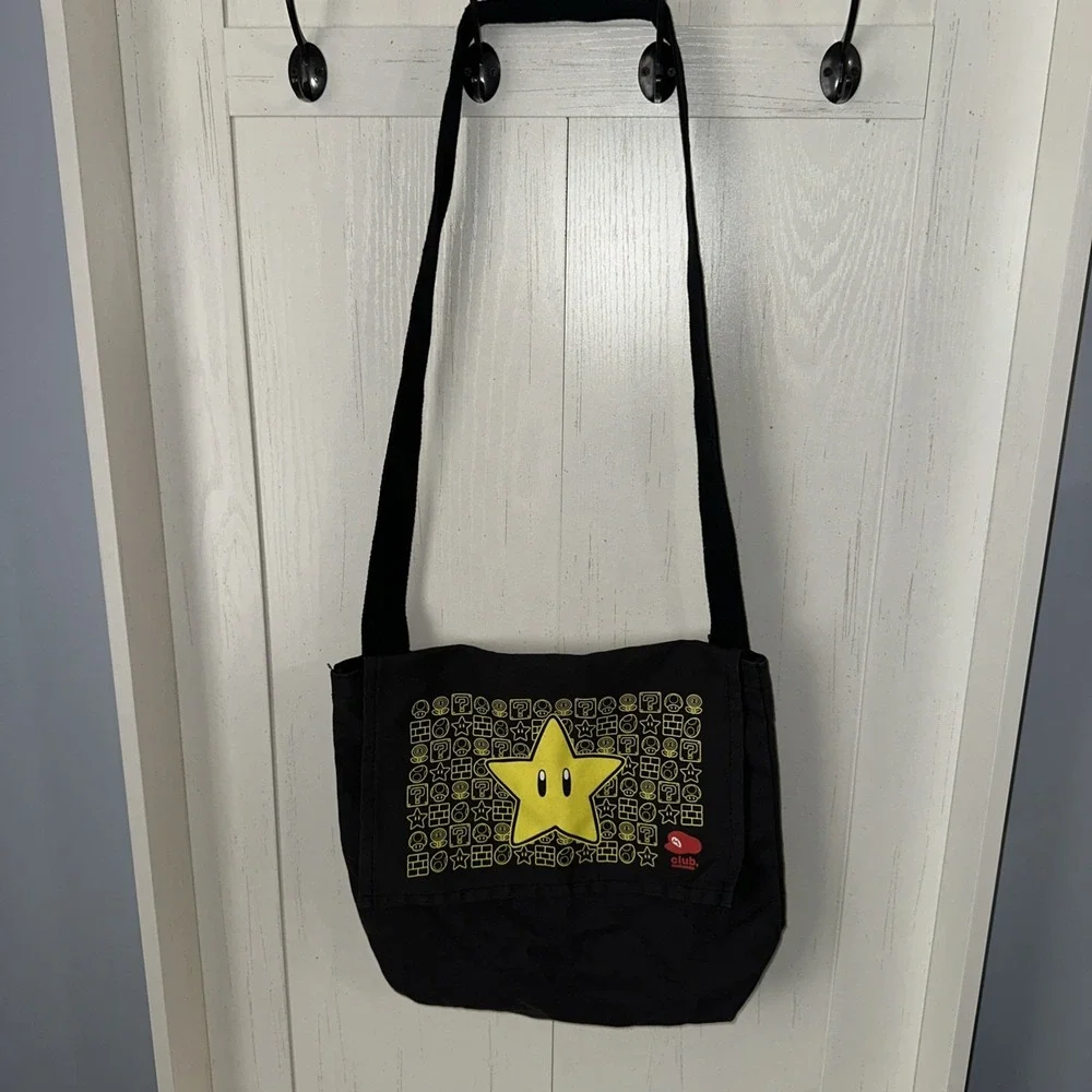 Club Nintendo Exclusive Messenger Bag Super Mario Yellow Star Power